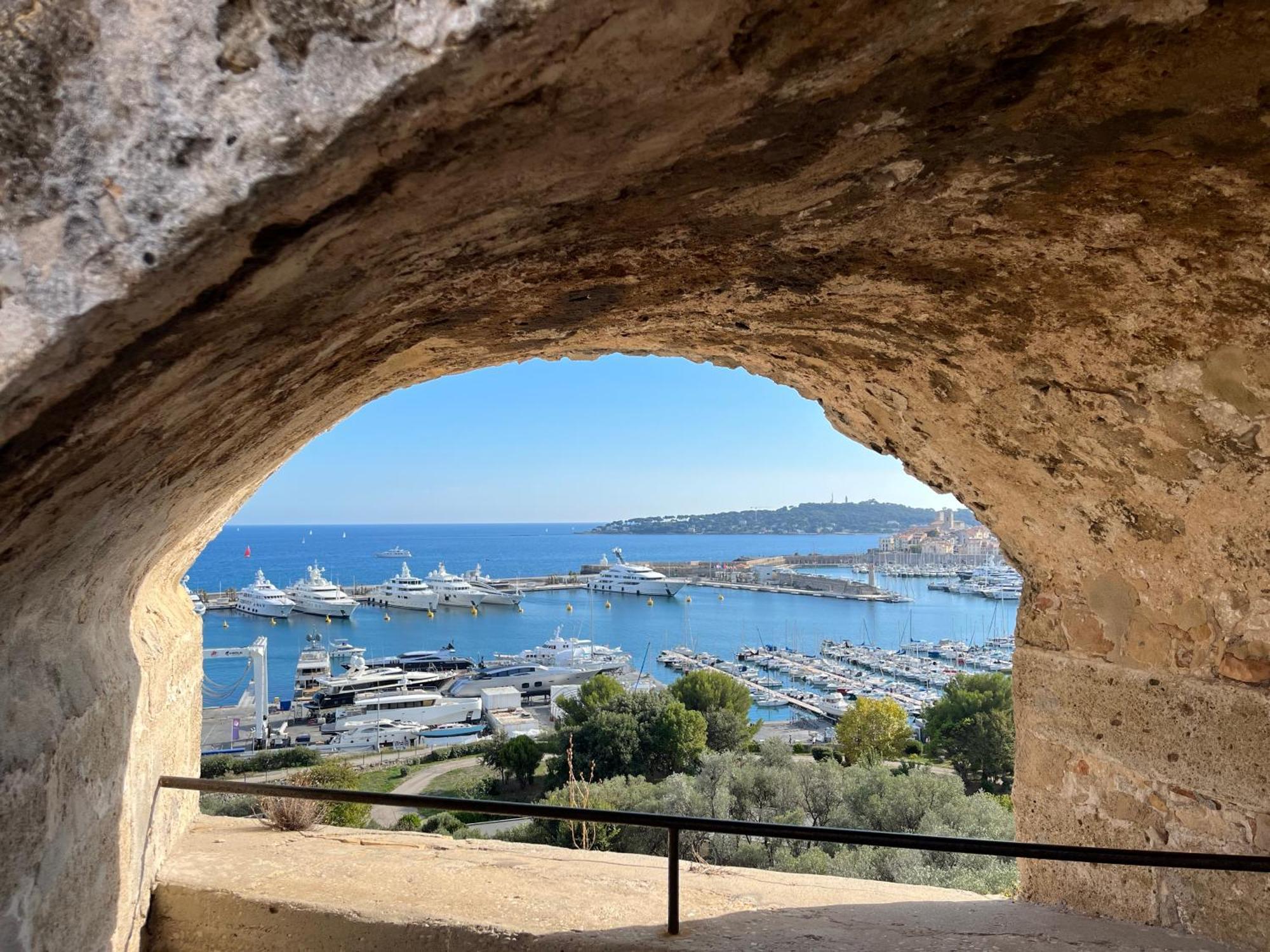Antibes Carre D'Or Bastion Albert 1Er Vue Mer Екстериор снимка
