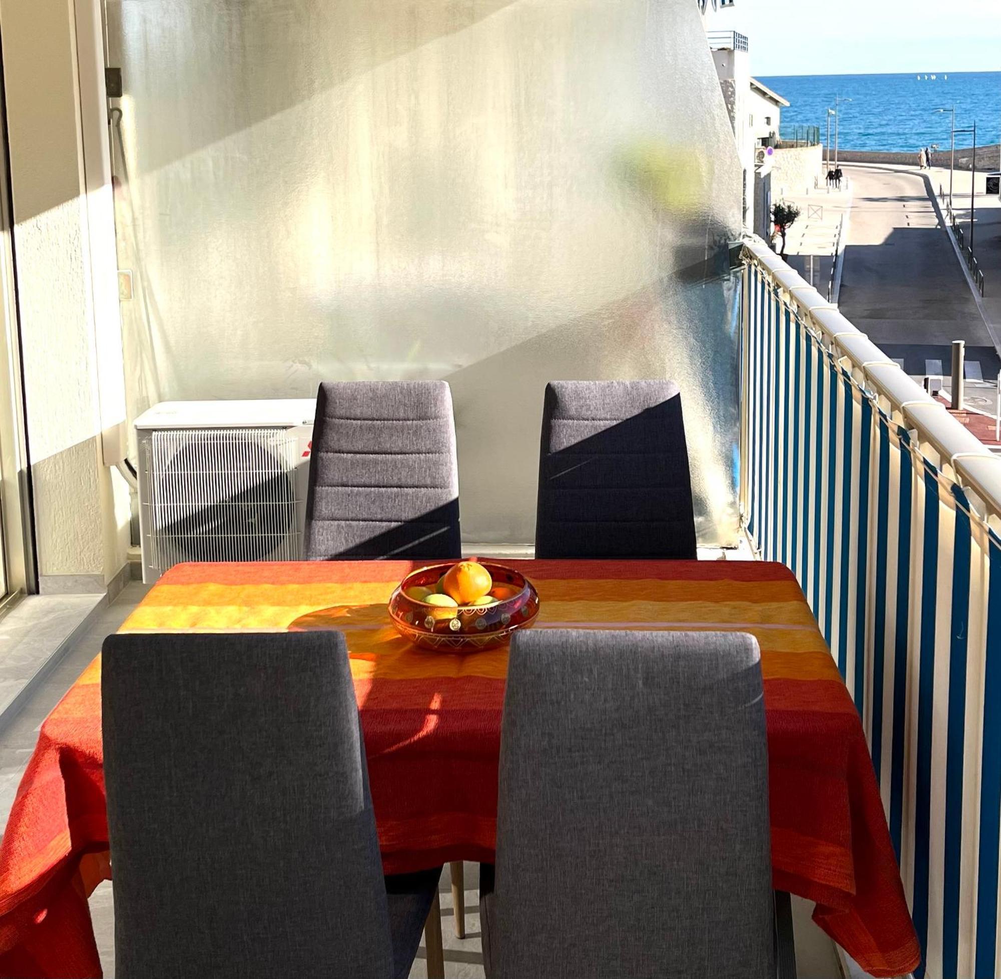 Antibes Carre D'Or Bastion Albert 1Er Vue Mer Екстериор снимка